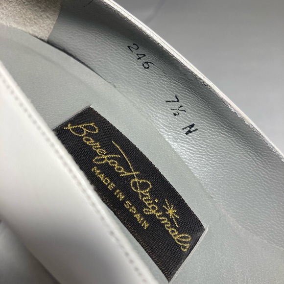 Barefoot Originals Vintage Heels - Picture 3 of 6